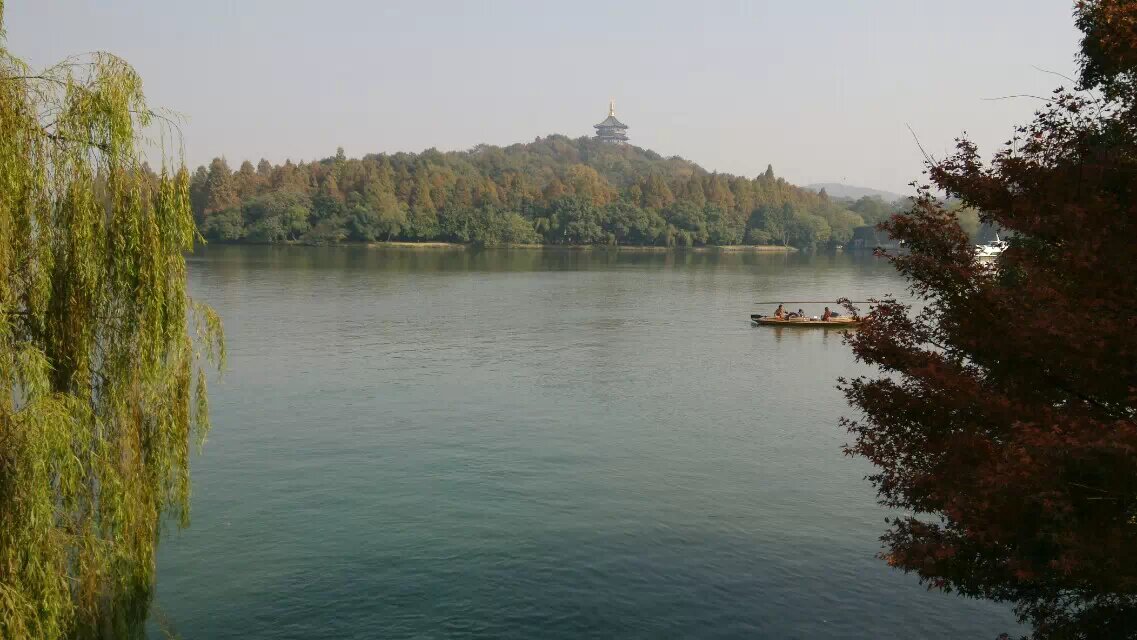 Scenic view of West Lake in Hangzhou, China.